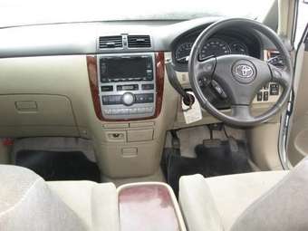 2001 Toyota Ipsum For Sale