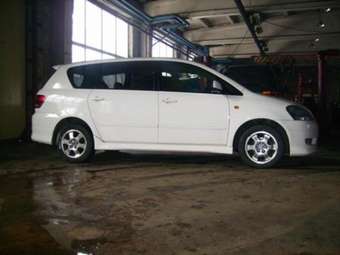 2001 Toyota Ipsum For Sale