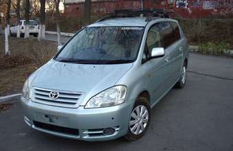 2001 Toyota Ipsum Pictures