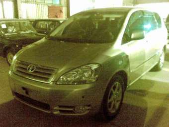 2001 Toyota Ipsum For Sale