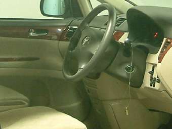 2001 Toyota Ipsum Pictures