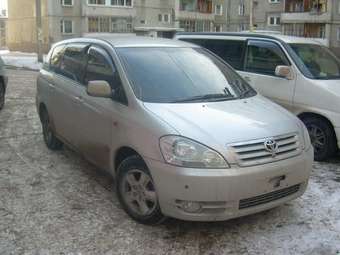2001 Toyota Ipsum For Sale