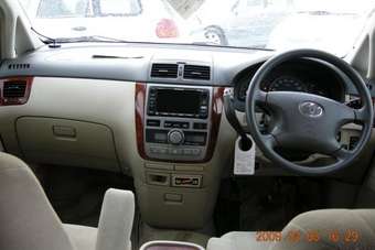 2001 Toyota Ipsum For Sale