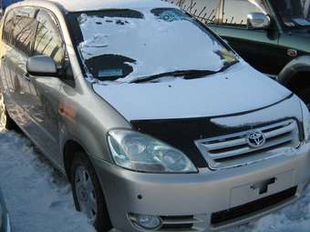 2001 Toyota Ipsum For Sale