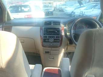 2001 Toyota Ipsum For Sale
