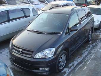 2001 Toyota Ipsum Images