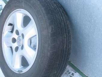 2001 Toyota Ipsum Pictures