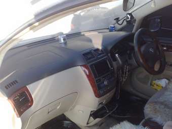 2001 Toyota Ipsum For Sale