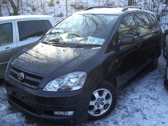 2002 Toyota Ipsum