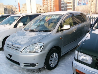 2002 Toyota Ipsum