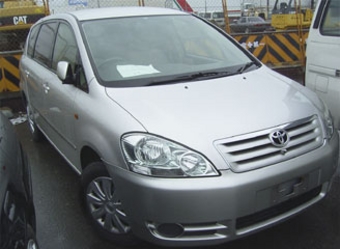 2002 Toyota Ipsum