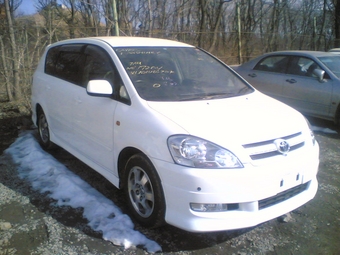 Toyota Ipsum