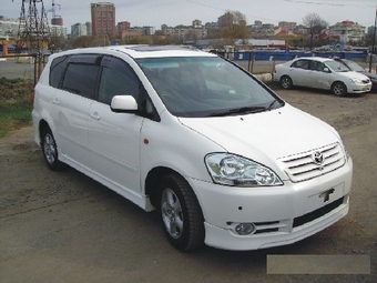 Toyota Ipsum