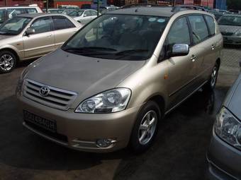 2002 Toyota Ipsum