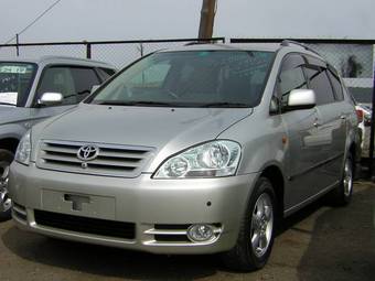 2002 Toyota Ipsum