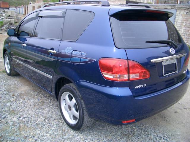 2002 Toyota Ipsum