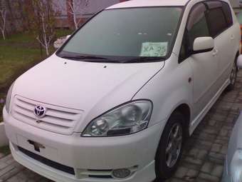 2002 Toyota Ipsum