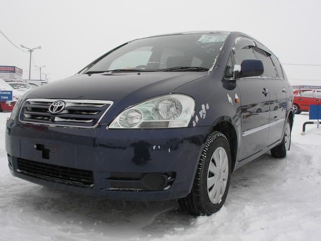 2002 Toyota Ipsum