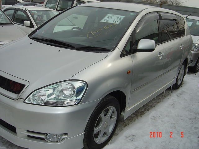 2002 Toyota Ipsum