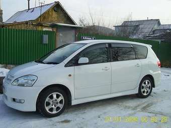 2002 Toyota Ipsum