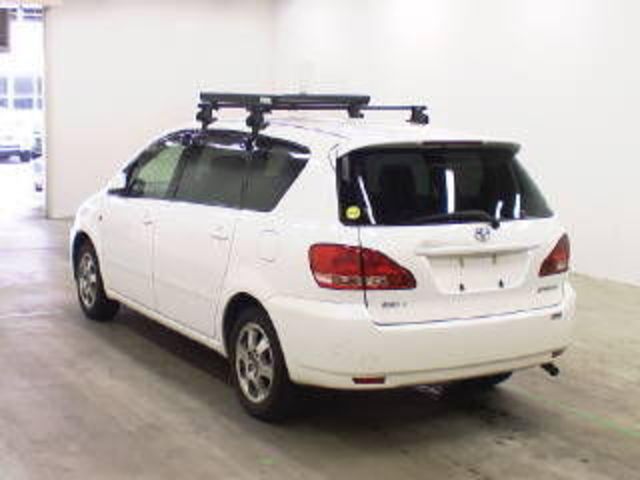 2002 Toyota Ipsum