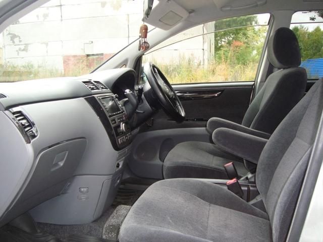 2002 Toyota Ipsum
