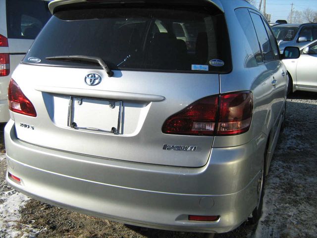 2002 Toyota Ipsum