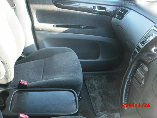 2002 Toyota Ipsum