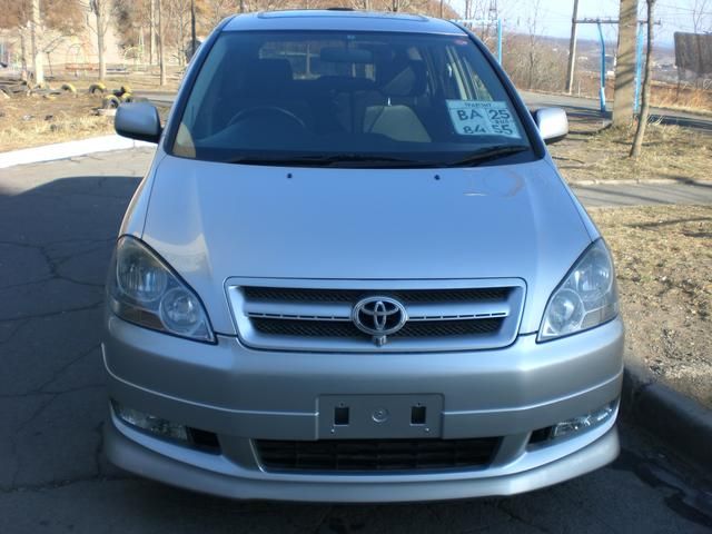 2002 Toyota Ipsum