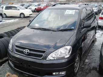 2002 Toyota Ipsum