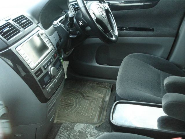 2002 Toyota Ipsum