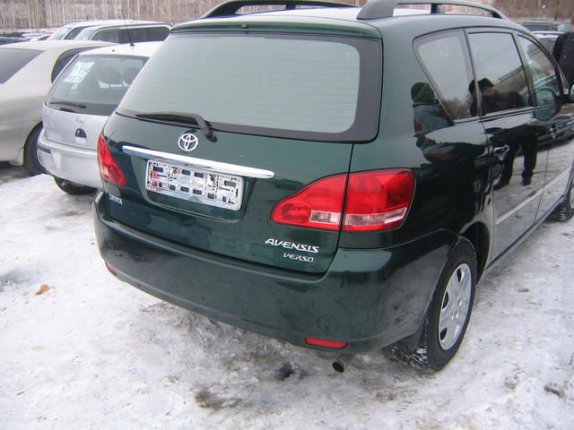 2002 Toyota Ipsum