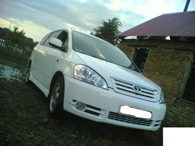 2002 Toyota Ipsum