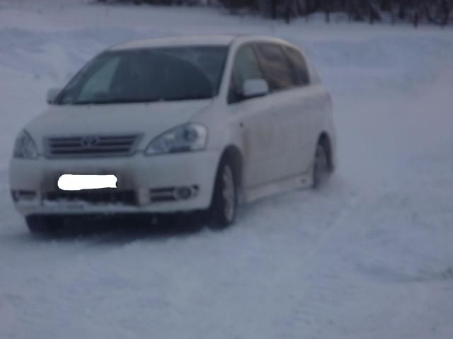 2002 Toyota Ipsum