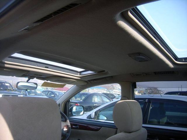 2002 Toyota Ipsum