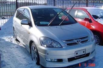 2002 Toyota Ipsum