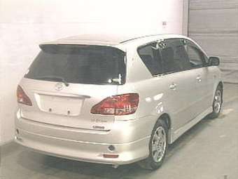 Toyota Ipsum