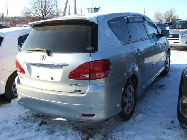 2002 Toyota Ipsum