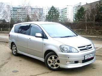 2002 Toyota Ipsum