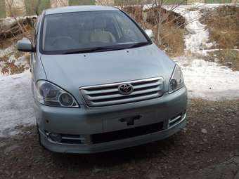 2002 Toyota Ipsum