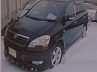 2002 Toyota Ipsum