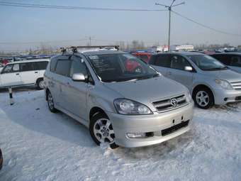 2002 Toyota Ipsum