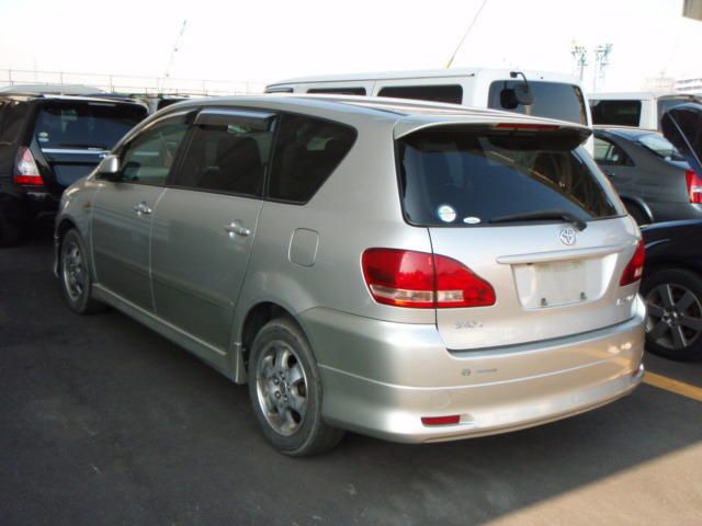2002 Toyota Ipsum