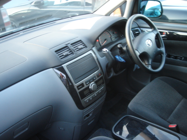 2002 Toyota Ipsum For Sale
