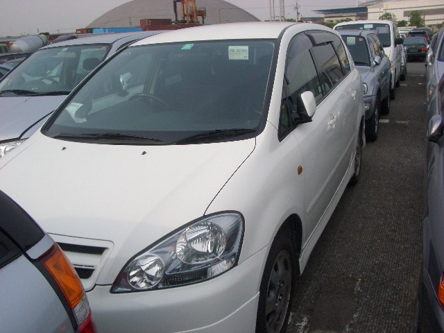 2002 Toyota Ipsum For Sale