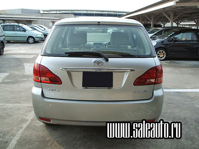 2002 Toyota Ipsum Wallpapers