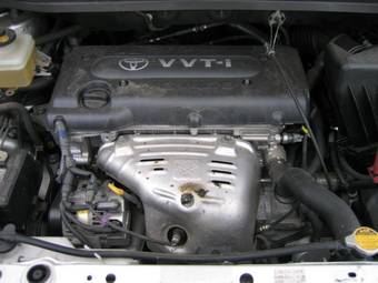 2002 Toyota Ipsum Photos
