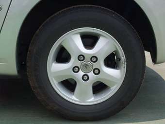 2002 Toyota Ipsum Images
