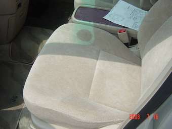 2002 Toyota Ipsum Pictures