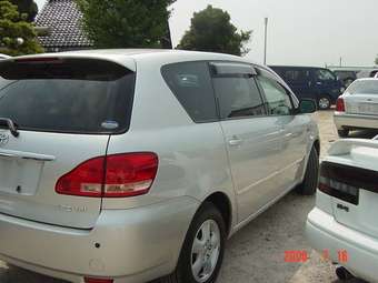 2002 Toyota Ipsum For Sale